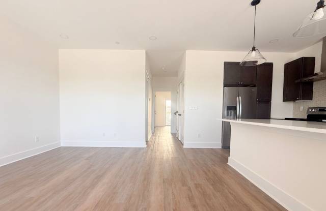 Luxury 4-Bedroom Home at Highbury | Resort-Style Amenities Gallery 4