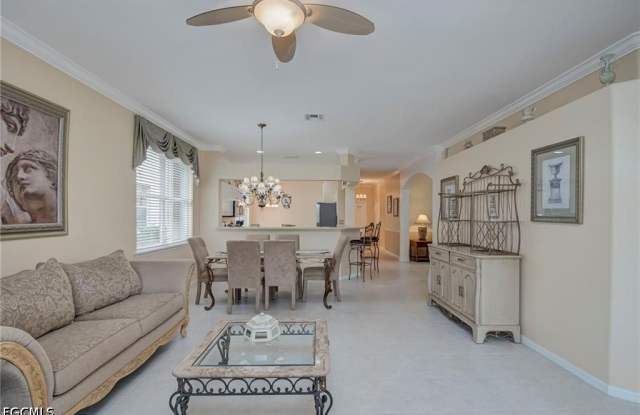 2226 Carnaby Court Gallery 3