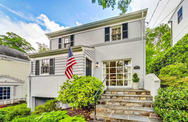 COMING SOON - Stunning 4 bed + 2 full & 2 1/2 bath Classic in NW DC photos photos COMING SOON - Stunning 4 bed + 2 full & 2 1/2 bath Classic in NW DC photos photos