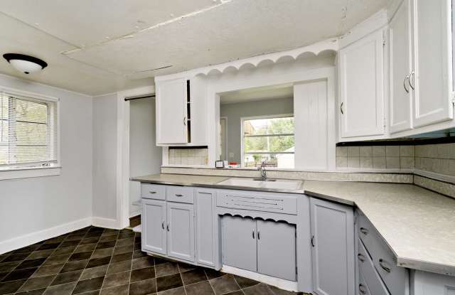 450 North Kealing Avenue - 1 Gallery 3