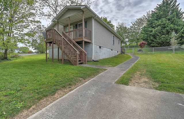 303 Moorland Drive, Johnson City, TN 37615 photos photos