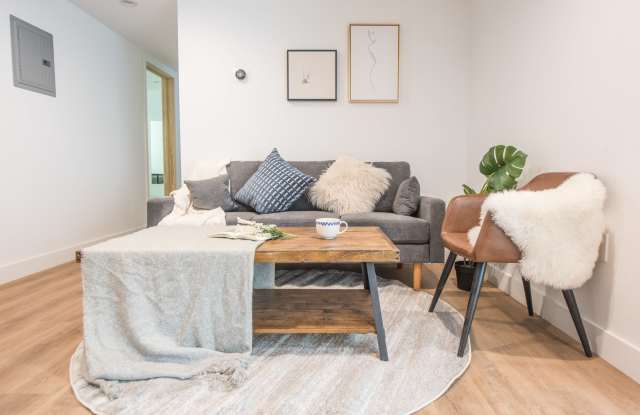 1664 W 37th Street - Co-Living photos photos