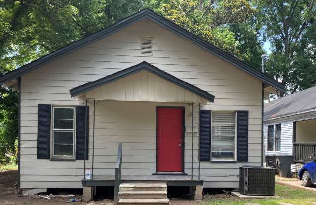 Remodel 2.5 Bedroom Home 1/2 Off First Month's Rent - 224 Wyche Street, Bossier City, LA 71111