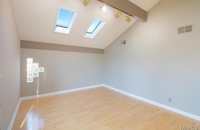 507 Glenmeadow Drive Gallery 4