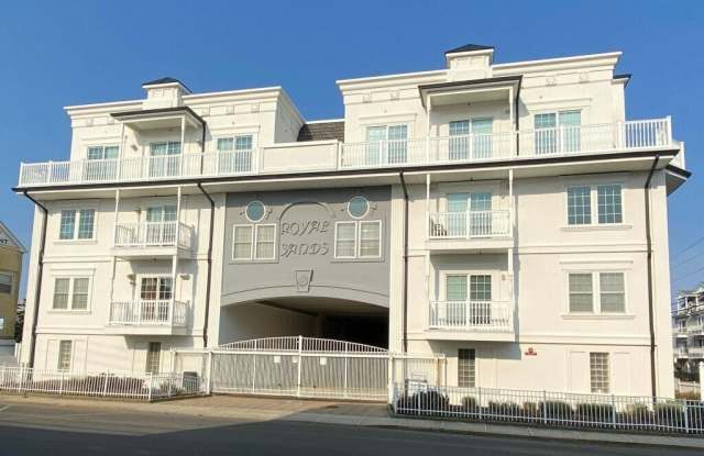 15 Sumner Avenue unit: 12 photos photos