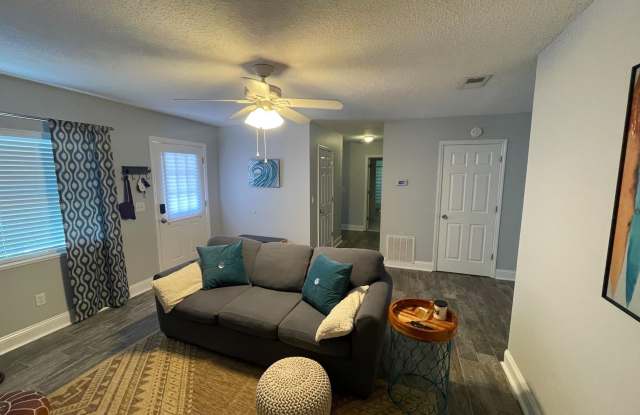 250 Tropic Way Gallery 3