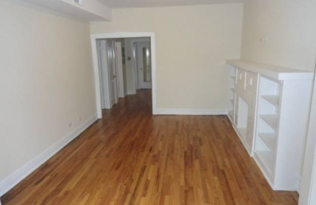 4954 N St Louis Ave photos photos