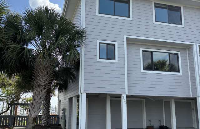 350 Causeway Drive photos photos