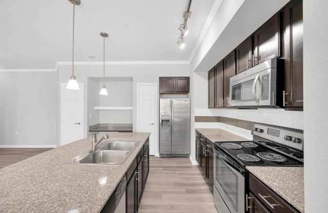 The Cape At Grand Harbor Apartments Gallery 2