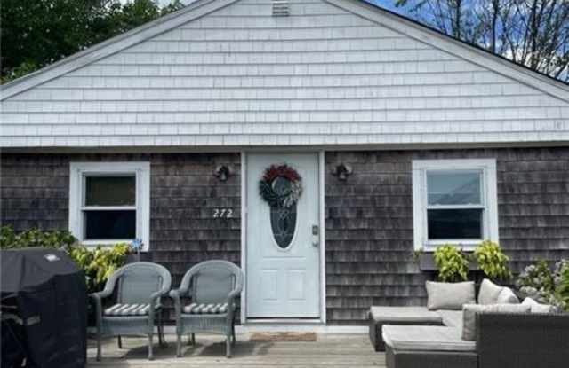 272 Riverside Street photos photos