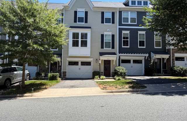 2310 Avinity Court - Garage Style Townhome! Gallery 1