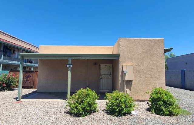 Beautiful 3 bedroom 2 bathroom with washer  dryer photos photos