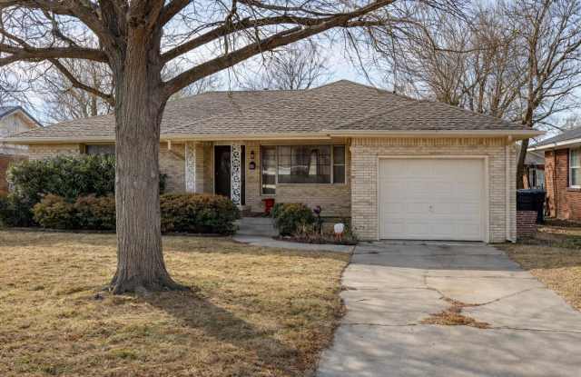 1612 SW 61st St photos photos