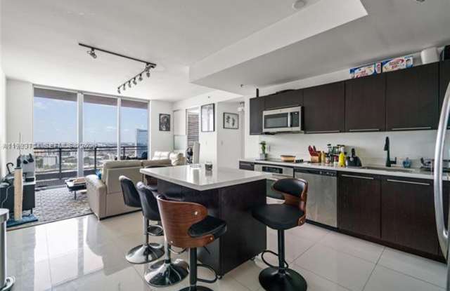 90 SW 3rd St # 2908 (A12000941) photos photos