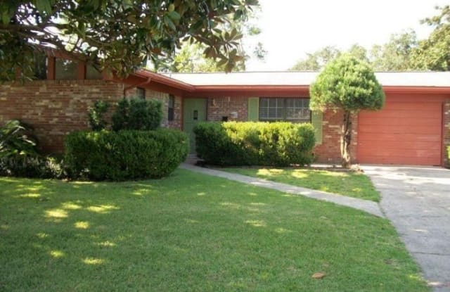 623 Spencer Drive - 623 Spencer Drive, Wright, FL 32547