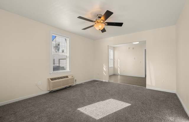 130 Grape Street Gallery 4