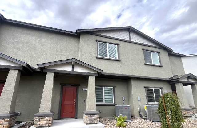 LOADED Brand-new townhome photos photos