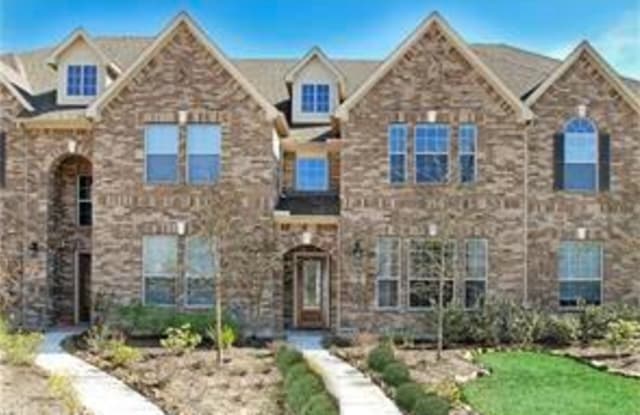 6 Pine Needle Place - 6 Pine Needle Place, The Woodlands, TX 77382