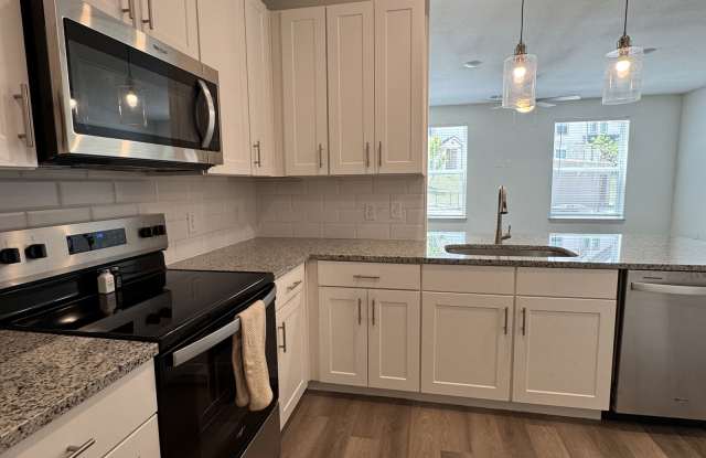 1300 Southeast Parkway photos photos