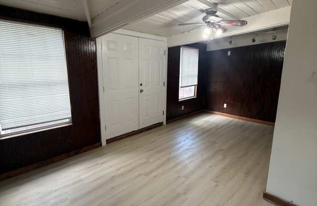 110 GREENHILL PASS Gallery 3