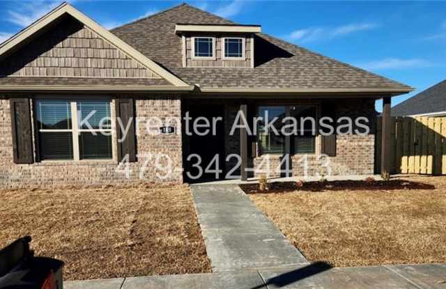 Modern 3‑Bed, 2‑Bath Home with Fenced Yard photos photos