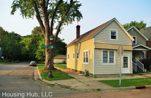 551 Michigan St. - 551 Michigan Street, St. Paul, MN 55102
