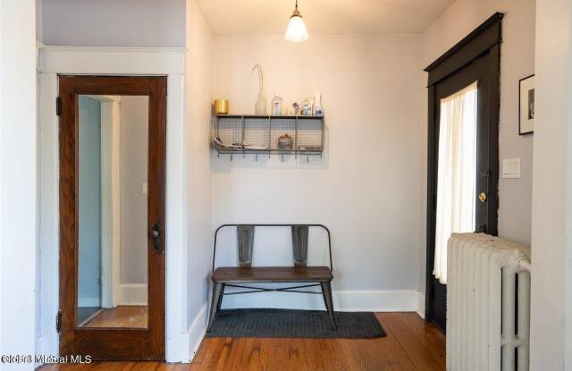 688 Myrtle Avenue Gallery 4