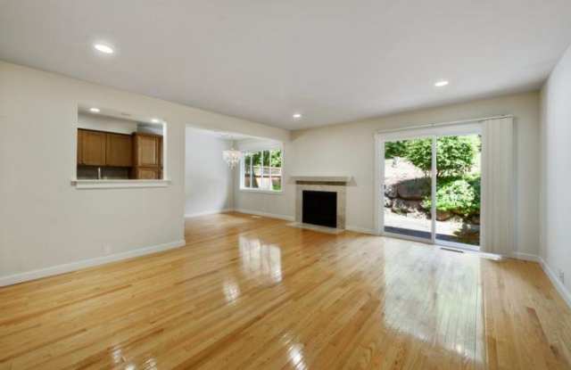 1280 140th Pl NE Gallery 3
