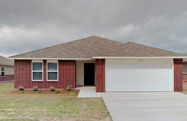 Very Nice and Spacious 3 Bedroom 2 Bath Home in Mustang Schools photos photos