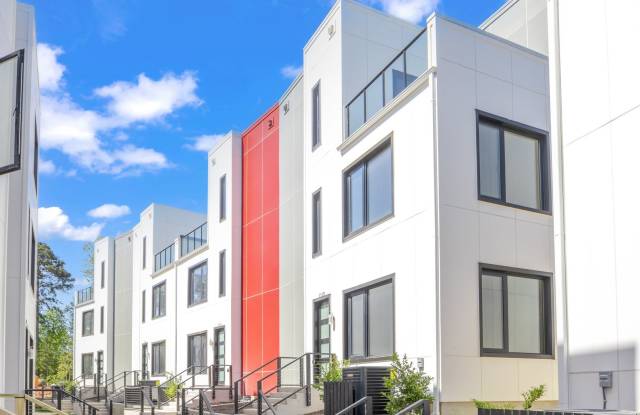 Luxury 3 Bed Townhome in Durham RTP photos photos