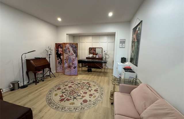 542 Hickory Street photos photos