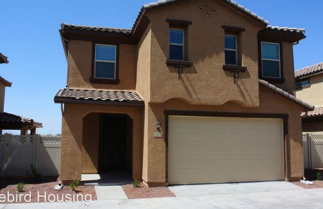 865 S Swallow Lane - 865 South Swallow Lane, Gilbert, AZ 85296