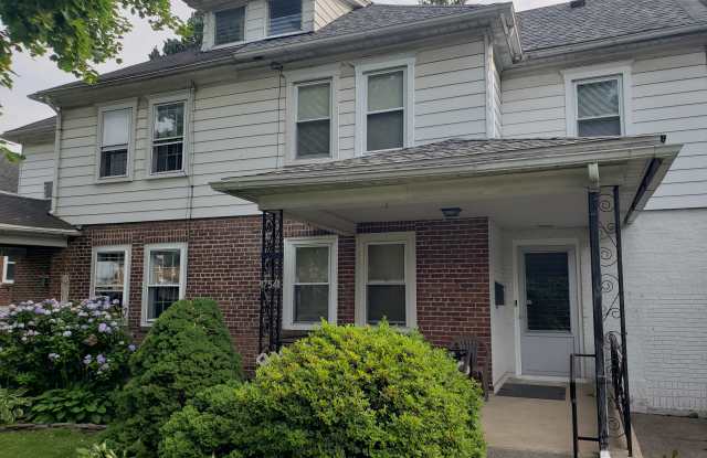 754 East Washington Avenue photos photos