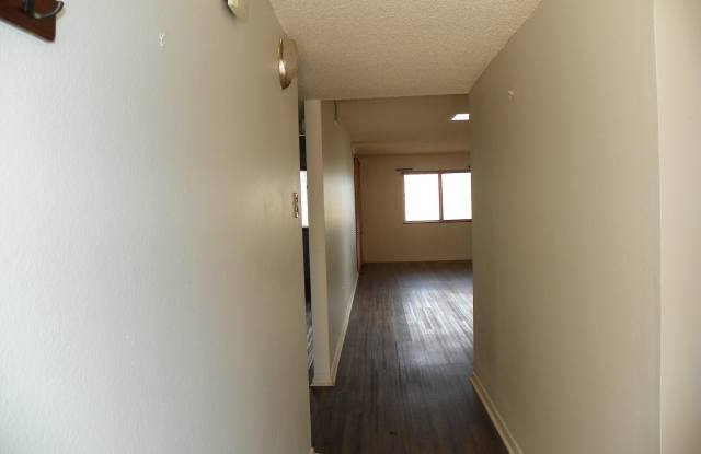 1344 Grande Boulevard SE Gallery 3