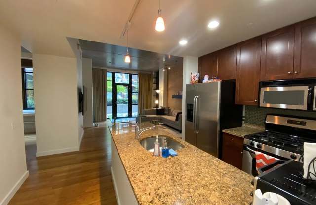 317 Vine St photos photos