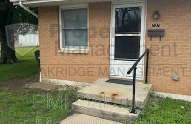 707 N Center St photos photos
