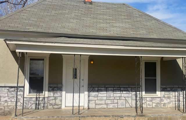 2 Bedroom home on 5 acres in Strafford, MO photos photos