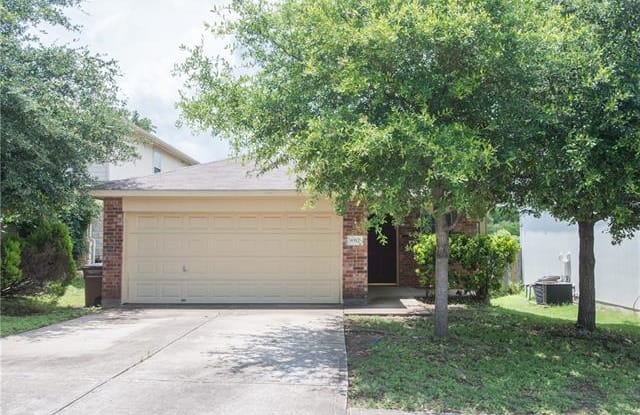 8512 Davis Oaks TRL - 8512 Davis Oaks Trail, Austin, TX 78748