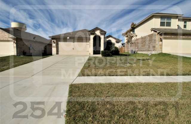 Beautiful 3-bedroom, 2-bathroom home with a 2-car garage now available for rent! - 6309 Clear Brook Drive, Killeen, TX 76549
