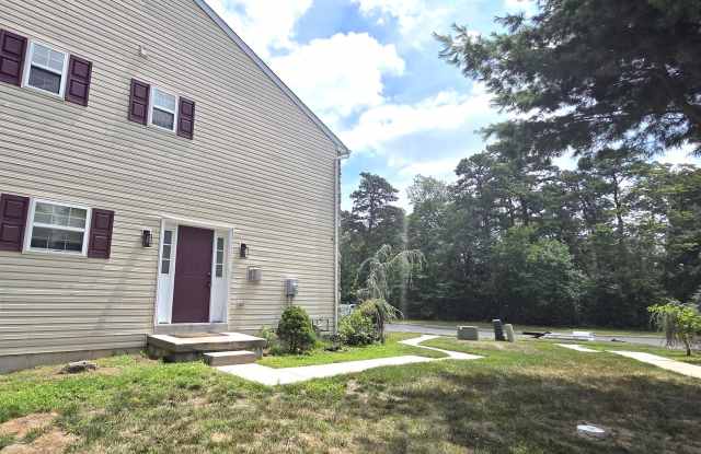 Beautiful 3 bedroom 2.5 bathroom END Unit townhouse for Rent !!! Gallery 3