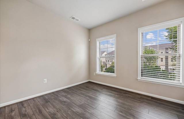14319 POTOMAC HEIGHTS LN Gallery 3