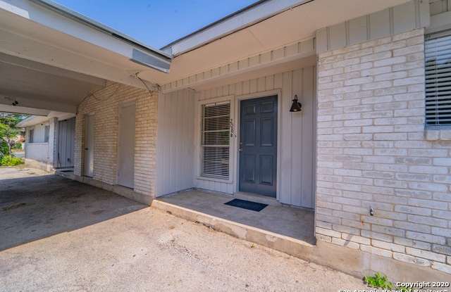 208 Shalimar Dr Gallery 4