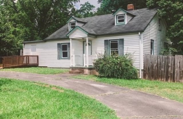 501 Franklin Blvd - 501 Franklin Boulevard, Greensboro, NC 27401