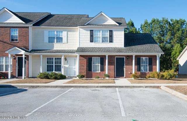 900 Springwood Drive - 900 Springwood Drive, Jacksonville, NC 28546