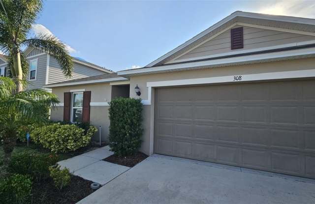308 LAKE LUCERNE Way Gallery 1