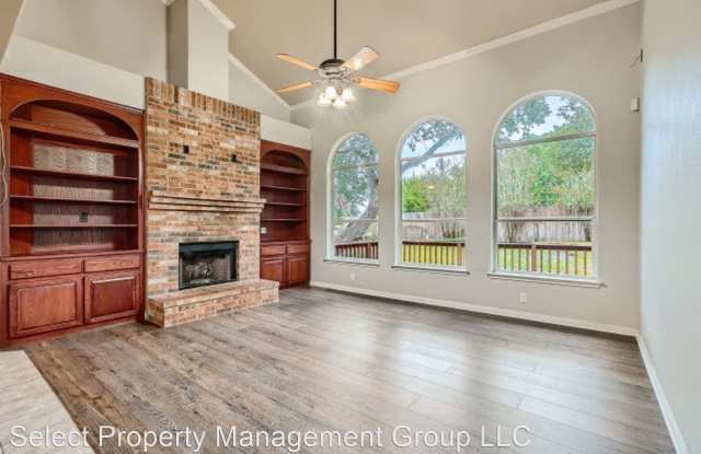 22806 San Saba Bluff Gallery 2