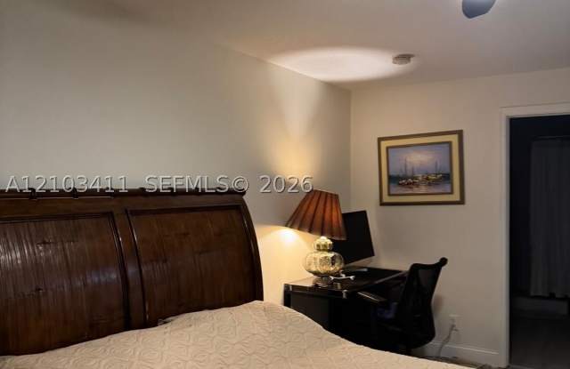 2714 Serenity Cir N Gallery 4