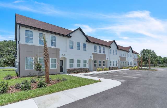 2549 Slim Haywood Avenue - 2 photos photos