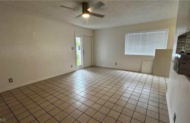 3340 New South Province Boulevard Gallery 3