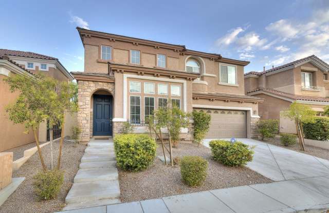 SUMMERLIN GATED COMMUNITY IN THE PASEOS - 4 BEDROOMS + SMALL LOFT + DEN/OFFICE Gallery 1